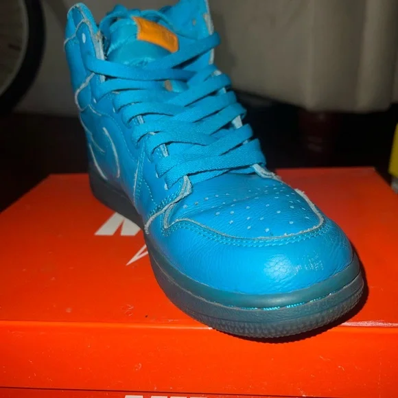 Air Jordan 1 Retro High OG G8RD Blue Lagoon